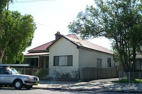 90 Young St, Carrington, NSW 2294