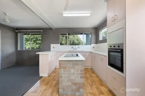 Property photo of 84 Beaconsfield Road Beaconsfield QLD 4740