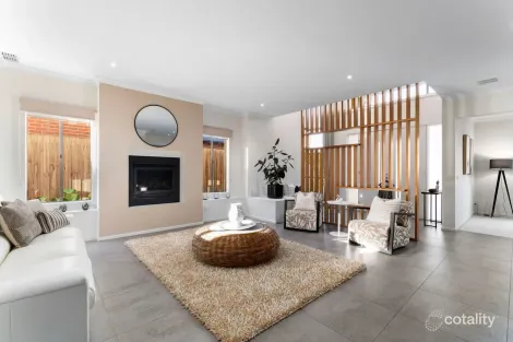 Property photo of 19 The Highway Bentleigh VIC 3204