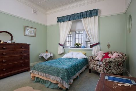 Property photo of 10 Peter Street Wagga Wagga NSW 2650