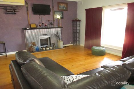 Property photo of 24 Richardson Street Walpeup VIC 3507