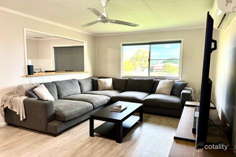 Property photo of 2 Holt Court Moranbah QLD 4744
