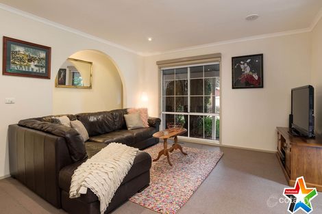 Property photo of 11 Drysdale Place Mooroolbark VIC 3138