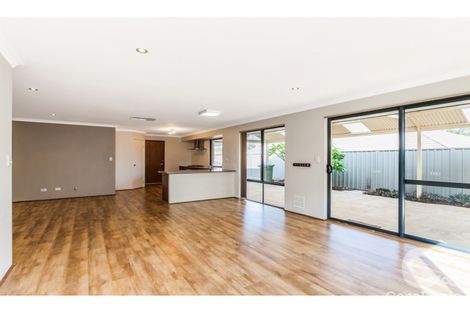 Property photo of 4 Glastonbury Street Leda WA 6170