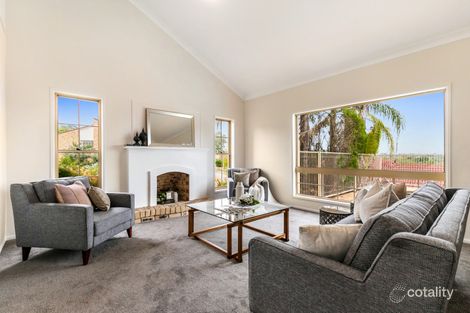 Property photo of 6 Emerald Court Kenmore QLD 4069