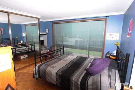 Property photo of 2/5 Woodvale Close Plumpton NSW 2761