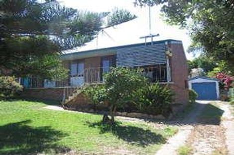 19 Alexander Ave, Caves Beach, NSW 2281