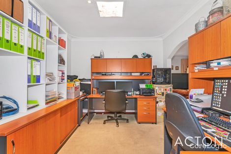 Property photo of 17 Willis Street Warnbro WA 6169