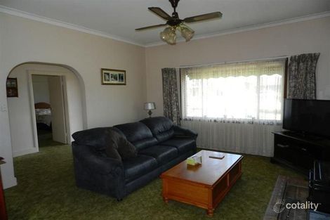 Property photo of 10 Nicholson Court Nicholson VIC 3882