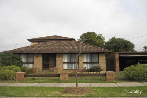 19 Woodstock Dr, Gladstone Park, VIC 3043