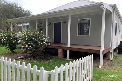22 Wharf St, Nabiac, NSW 2312