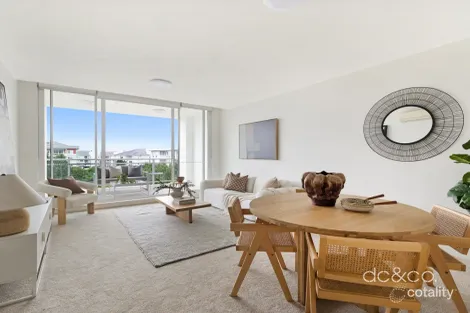 405/4 Rosewater Cct, Breakfast Point, NSW 2137