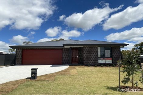 Property photo of 19 Brooklands Circuit Goulburn NSW 2580