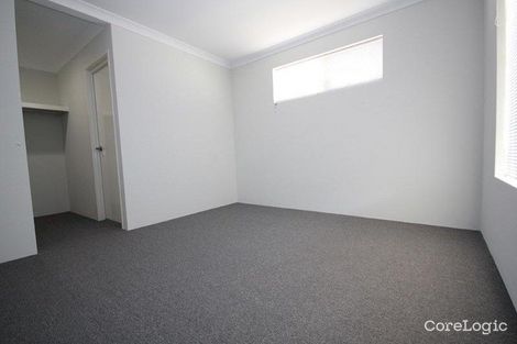 Property photo of 3/160 Williamson Avenue Cloverdale WA 6105