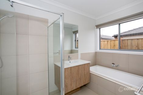 Property photo of 4 Benmore Street Mambourin VIC 3024