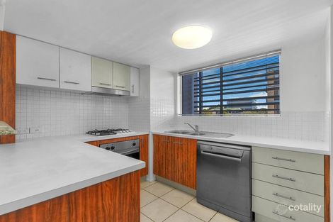 Property photo of 28/27 Station Road Indooroopilly QLD 4068