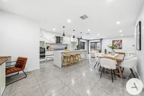 Property photo of 4 Snapper Crescent Throsby ACT 2914