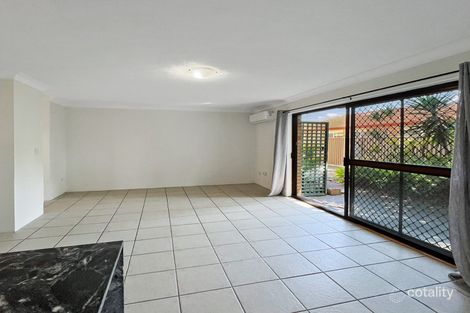 Property photo of 1/29 Bath Street Labrador QLD 4215