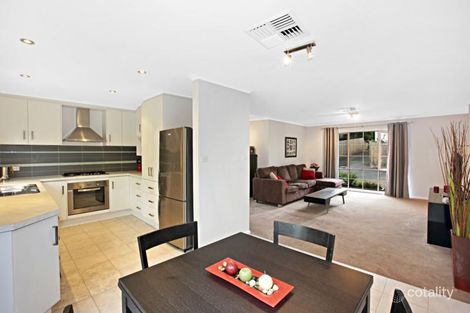2/13 Alvena Cres, Heathmont, VIC 3135