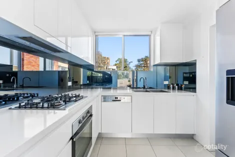 Property photo of 11/7 Bortfield Drive Chiswick NSW 2046