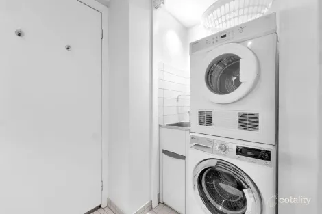 Property photo of 6A/8 Waterside Place Docklands VIC 3008