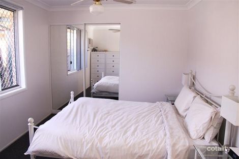 Property photo of 9 Blue Gum Court Mount Hutton NSW 2290