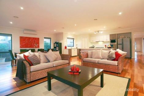 Property photo of 7 Commonwealth Terrace Sandhurst VIC 3977