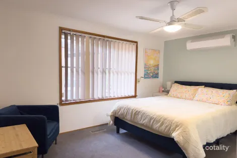 Property photo of 71 Lorraine Crescent Jacana VIC 3047