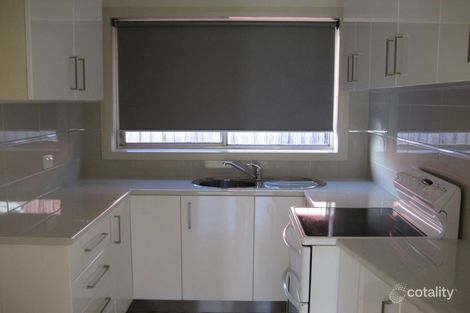Property photo of 8/5 Foster Street Sale VIC 3850