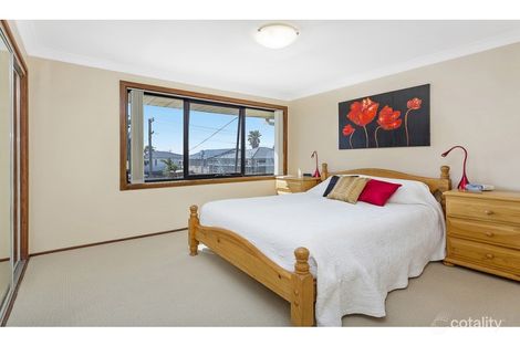 Property photo of 12 Moona Avenue Kiama Downs NSW 2533
