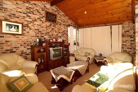 Property photo of 2 Rambler Place Ingleburn NSW 2565