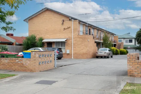 Property photo of 10/13 Clarendon Parade West Footscray VIC 3012