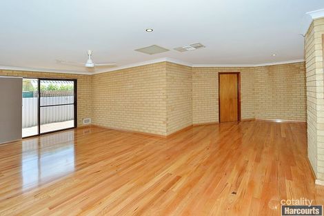 Property photo of 74 Peelwood Parade Halls Head WA 6210