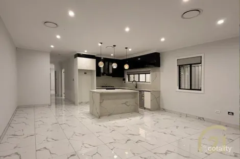 246a Hamilton Rd, Fairfield Heights, NSW 2165