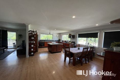 Property photo of 8 Benjamin Court Regency Downs QLD 4341