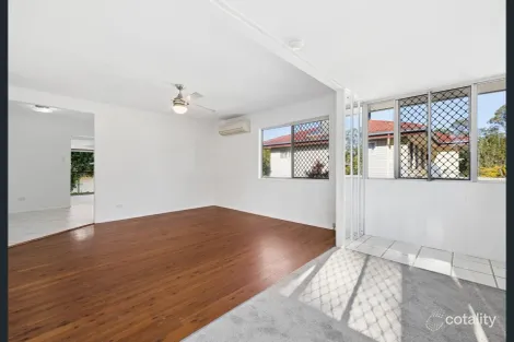 Property photo of 22 Calala Drive Strathpine QLD 4500
