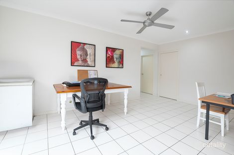 Property photo of 11 Wollumbin Crescent Waterford QLD 4133