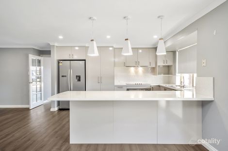 Property photo of 10 Inaja Mews Warnbro WA 6169