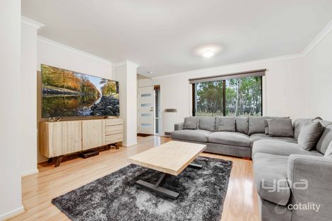 Property photo of 51 Venezia Promenade Greenvale VIC 3059