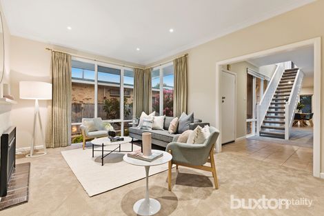 Property photo of 35 Gladwyn Avenue Bentleigh East VIC 3165