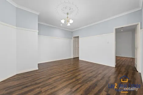 Property photo of 5 Meakins Court Bayswater WA 6053