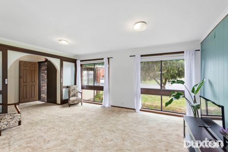 Property photo of 92 Tahara Street Hamlyn Heights VIC 3215