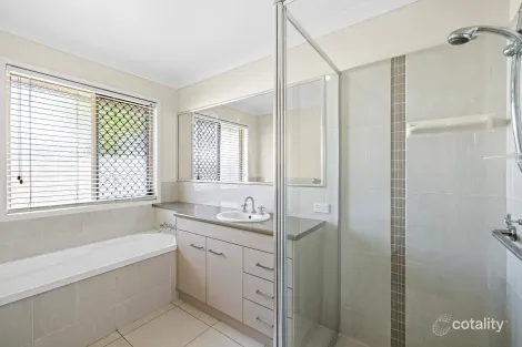 Property photo of 31 Coolana Court Harristown QLD 4350