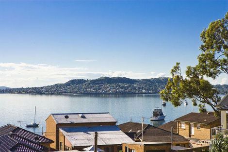 Property photo of 5 Eleebana Road Eleebana NSW 2282