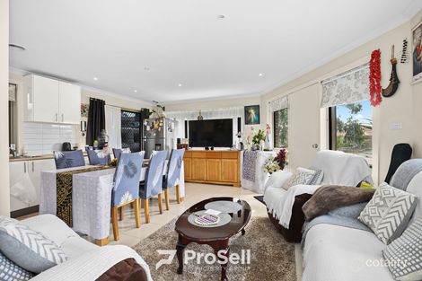 Property photo of 2 King David Court Hampton Park VIC 3976