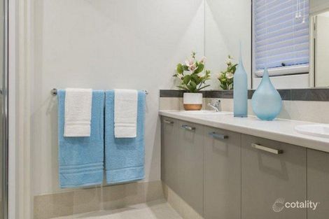 Property photo of 729 Aurea Place Southern River WA 6110