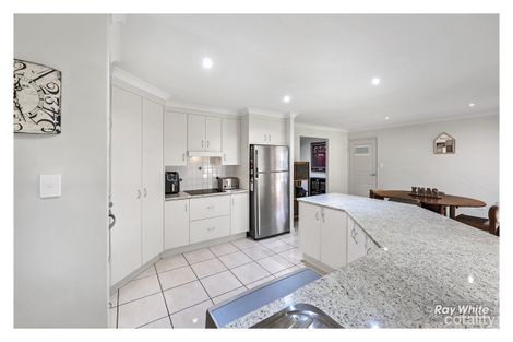 Property photo of 21 Connemara Drive Kawana QLD 4701