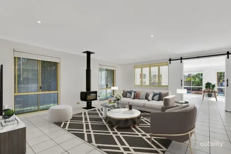 Property photo of 3 Killarney Street Forest Lake QLD 4078