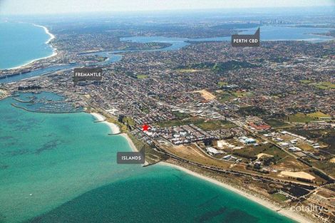 46 South Beach Prom, South Fremantle, WA 6162