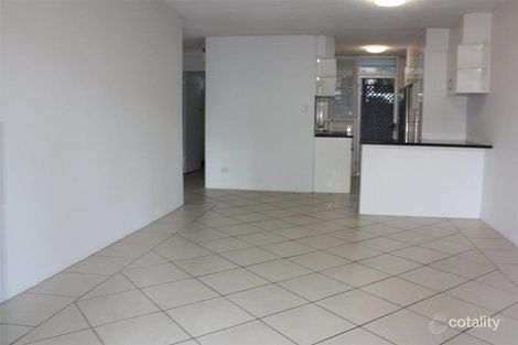 Property photo of 3/8 Elizabeth Avenue Broadbeach QLD 4218